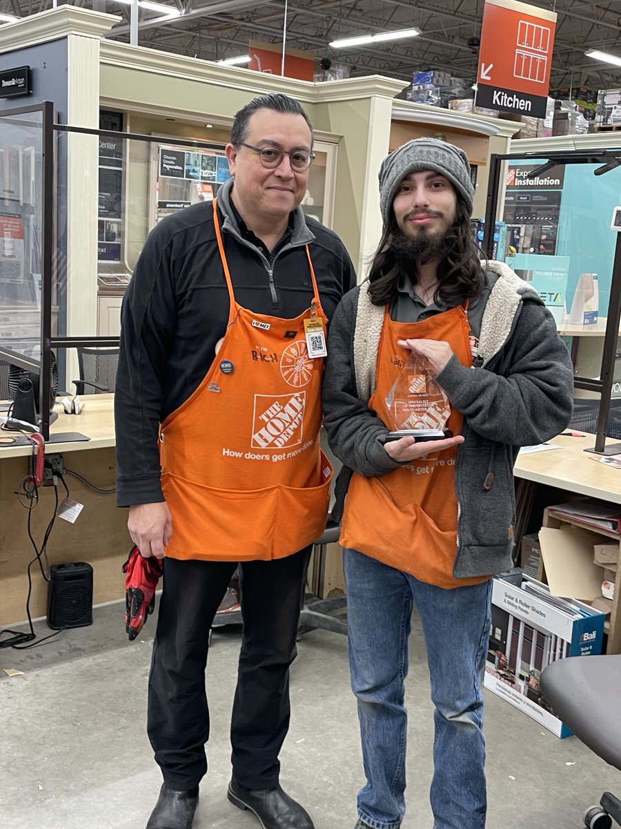 Monique Campbell tweet media