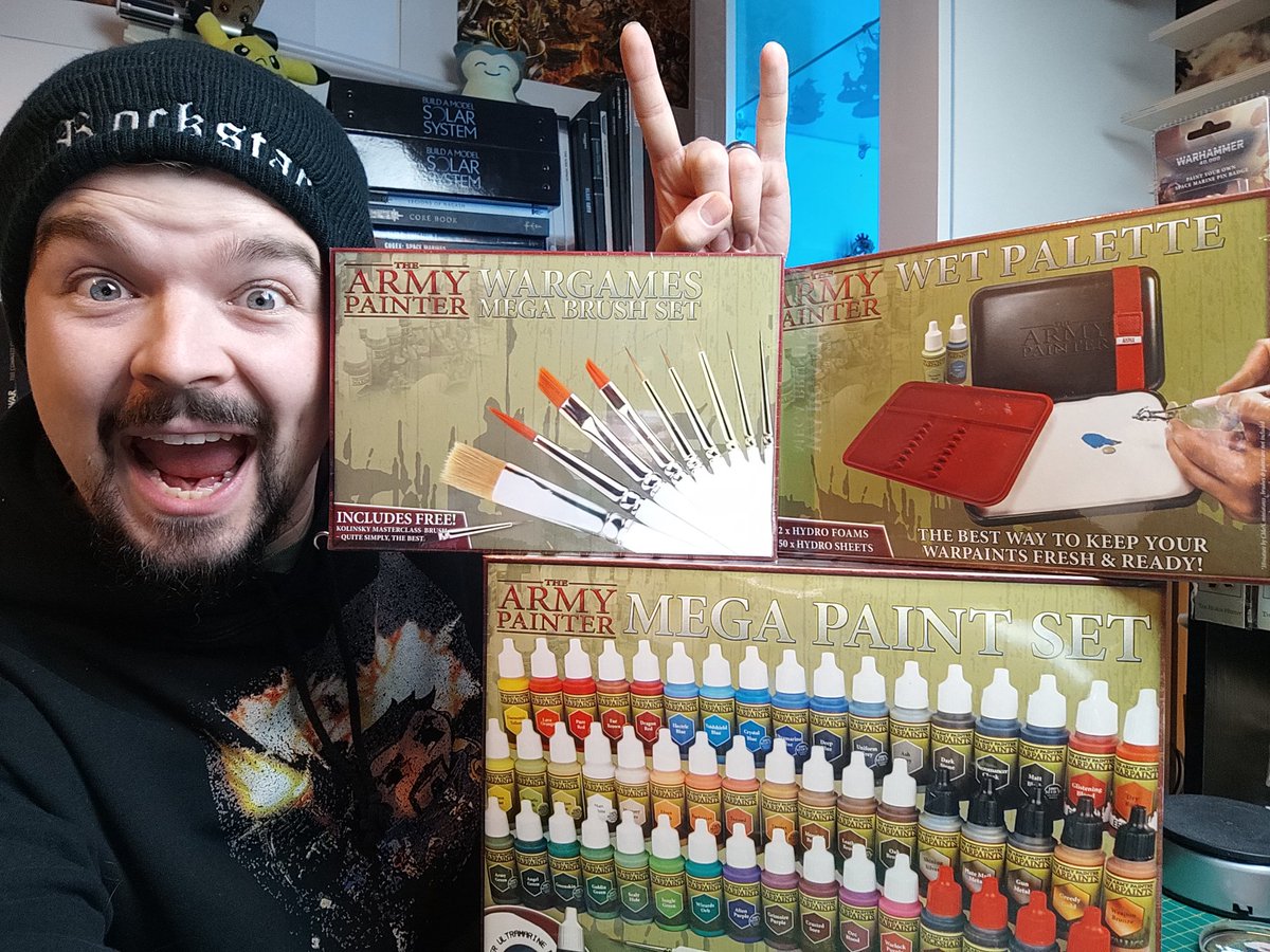 1/2 A massive thanks to @thearmypainter for sponsoring my little channel! Super excited to try out something different with new paints and tools to evolve my hobby journey!#thckev
 #warhammercommunity #warmongers #armypainter #warpaints #wargames #wetpallette #sponsored