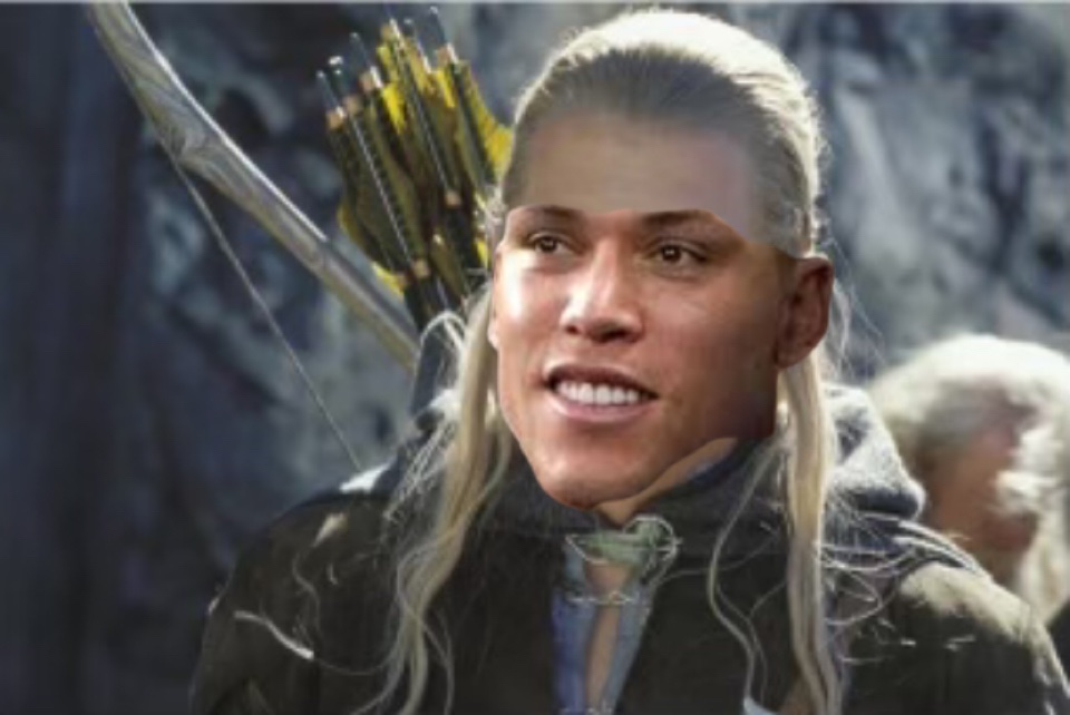 RayTomlan's tweet image. BREAKING: Aarow Judge signs 9 year deal worth $369 million with the Woodland Realm of Mirkwood #arsonjudge