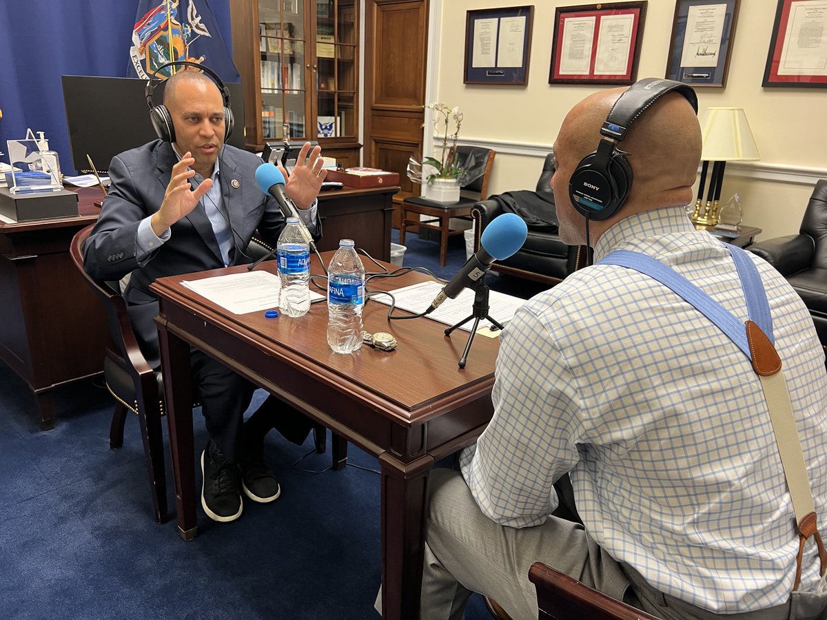 Teacher: Great interview w/@RepJeffries abt Jim Crow legacies. Me:Thanks! Her:But what did you talk about off air? Me:😏 Him:Let me explain what the Minority Leader does. Me:I didn’t ask about that. Him:But you need to know. Me:No I don’t Him:Mom said you do. Me:No she didnt!