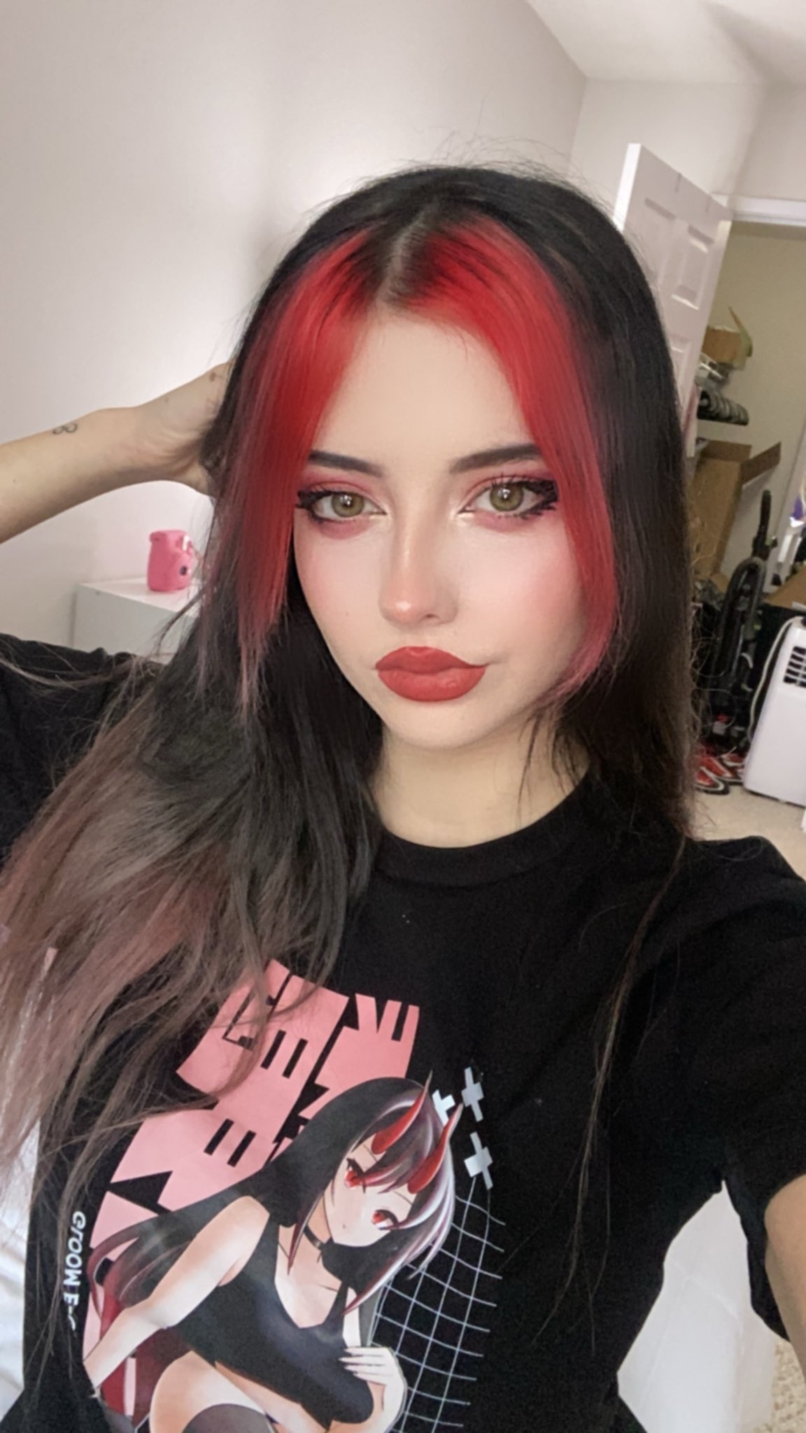 TW Pornstars - Julia Burch. Twitter. Hair reveal 🤍. 11:31 PM - 6 Dec 2022