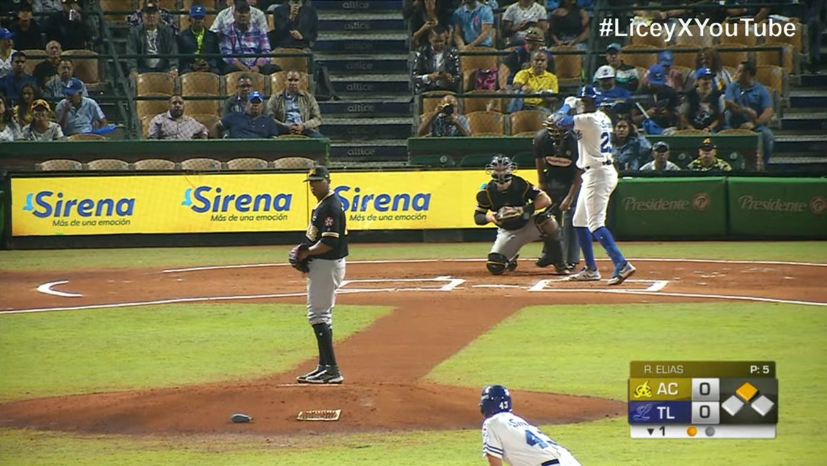 mcastillo1985's tweet photo. Ya son 34K conectados a #liceyxyoutube del juego Licey vs Aguilas en el primer episodio! Hoy se rompe record! Y la transmisión nitida en HD! 🔥💙🔥💙 #Candelaaa #ThisIsLiceyTime @JLMontilla https://t.co/cYS8tIgN2b