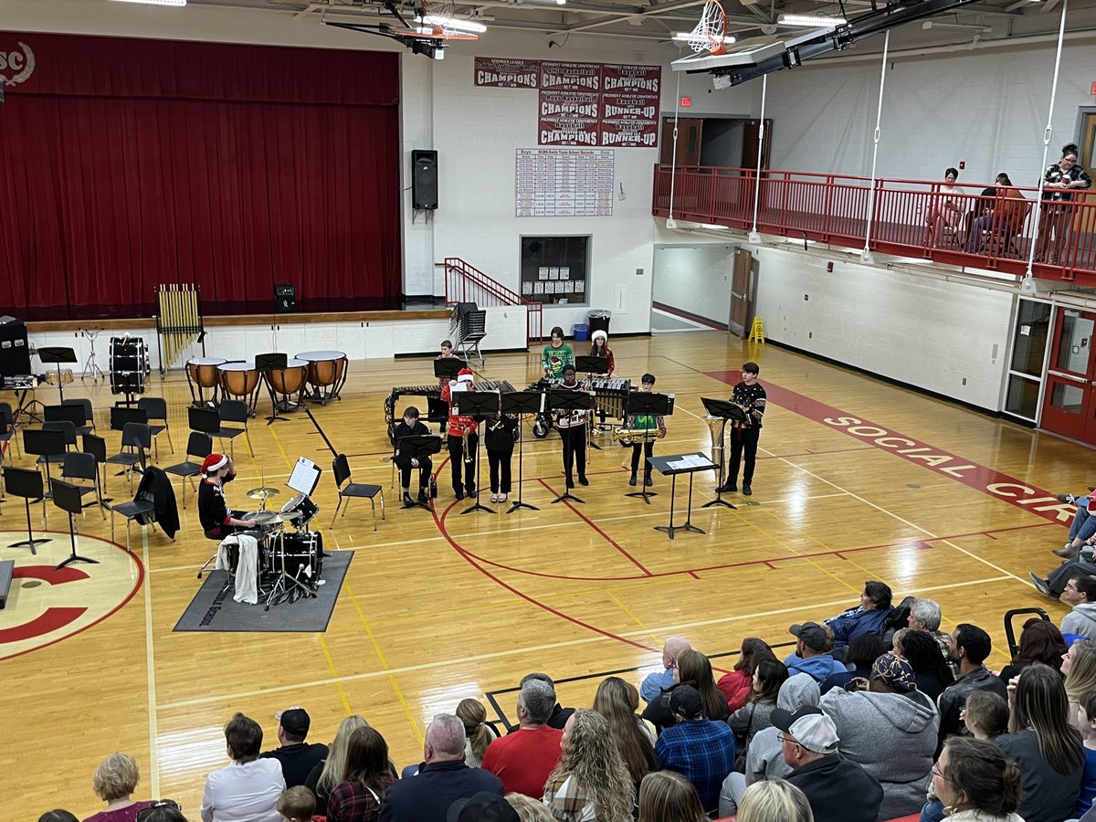 Getting in the Christmas spirit with ⁦<a href="/schsredskins/">Social Circle HS</a>⁩ Jazz Band.  ⁦<a href="/SCCschools/">Social Circle City Schools</a>⁩ ⁦<a href="/CarrieCBooher/">Carrie Booher</a>⁩