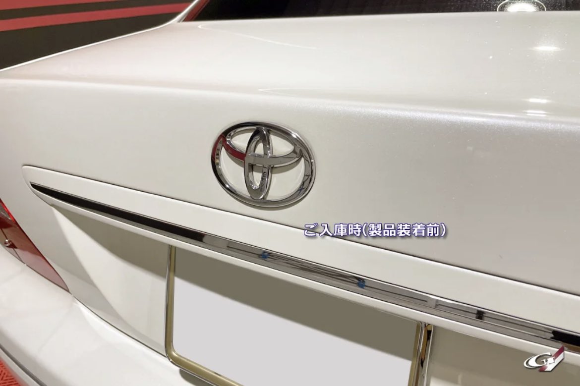 Grazio_Design's tweet image. 憧れでした…🥹✨
30セルシオ後期モデルでのエンブレムデアソベ。
最新マットグラファイトインストール👍
ありがとうございました。
（横浜市M様）

#エンブレム #トヨタマーク
#ls430 #グラージオ