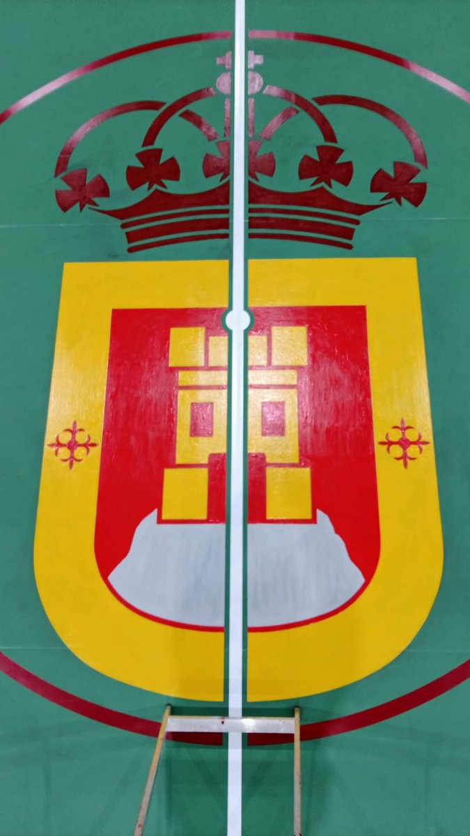 Escudo de Belmez en el Polideportivo, obra de Jorge Núñez Muñoz. #Córdoba