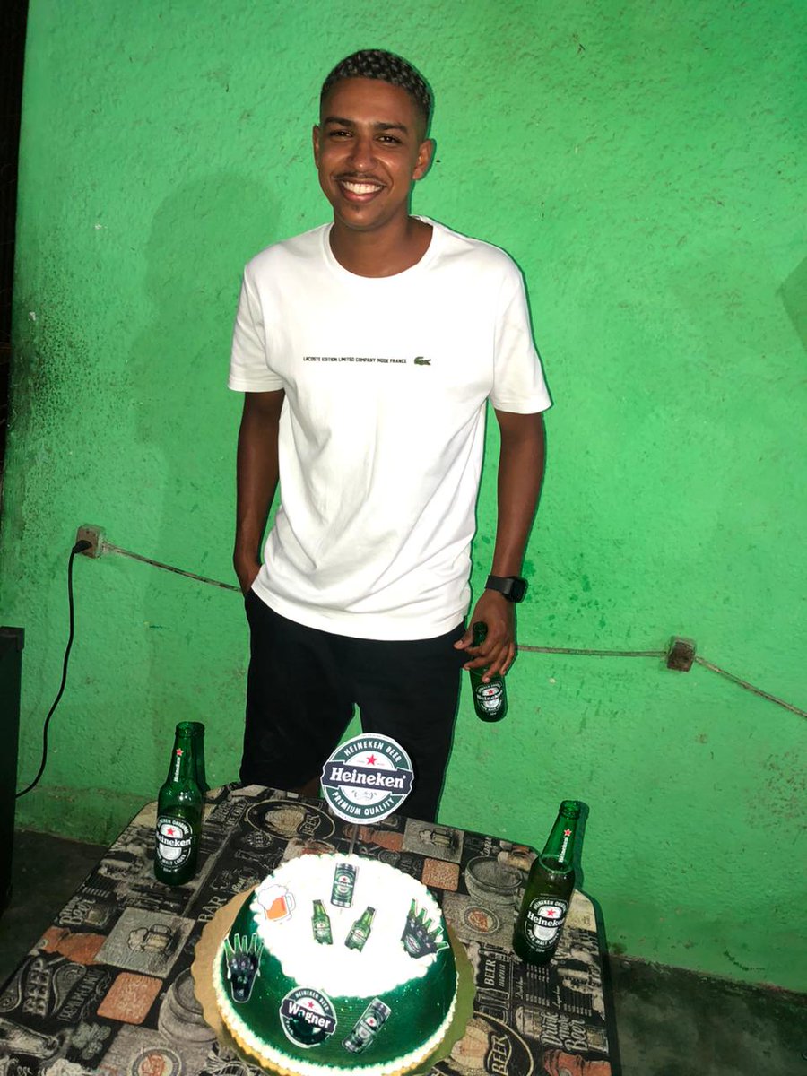 Dominic (@vagao123) on Twitter photo 