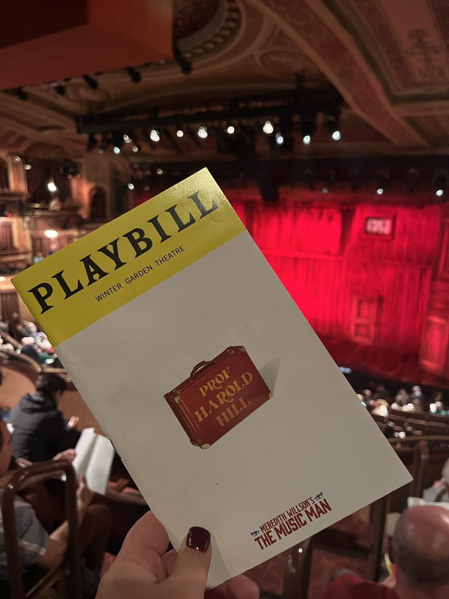 Nettie_Mo's tweet photo. I have never seen him as the Wolverine, but here I am seeing Hugh Jackman as Professor Harold Hill in The Music Man!!! Excited to see Sutton Foster too!!! #SeventySixTrombones #Shipoopi #TroubleWithACapitalT #ShowOne https://t.co/uyJJ9Tqs4W