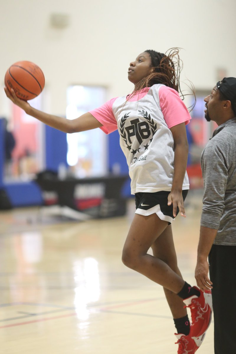 pbs_buckets's tweet photo. Thank you @PrepGirlsHoops for inviting me to this amazing showcase, it has really moved me as a basketball player and most importantly as a person, I’m very humbled. @Lindseyhughey15 @ToddMonsey @ProSkillsGBB @Proskills2027 @PassThaBall @StudioNay https://t.co/NiJZGuYWGR