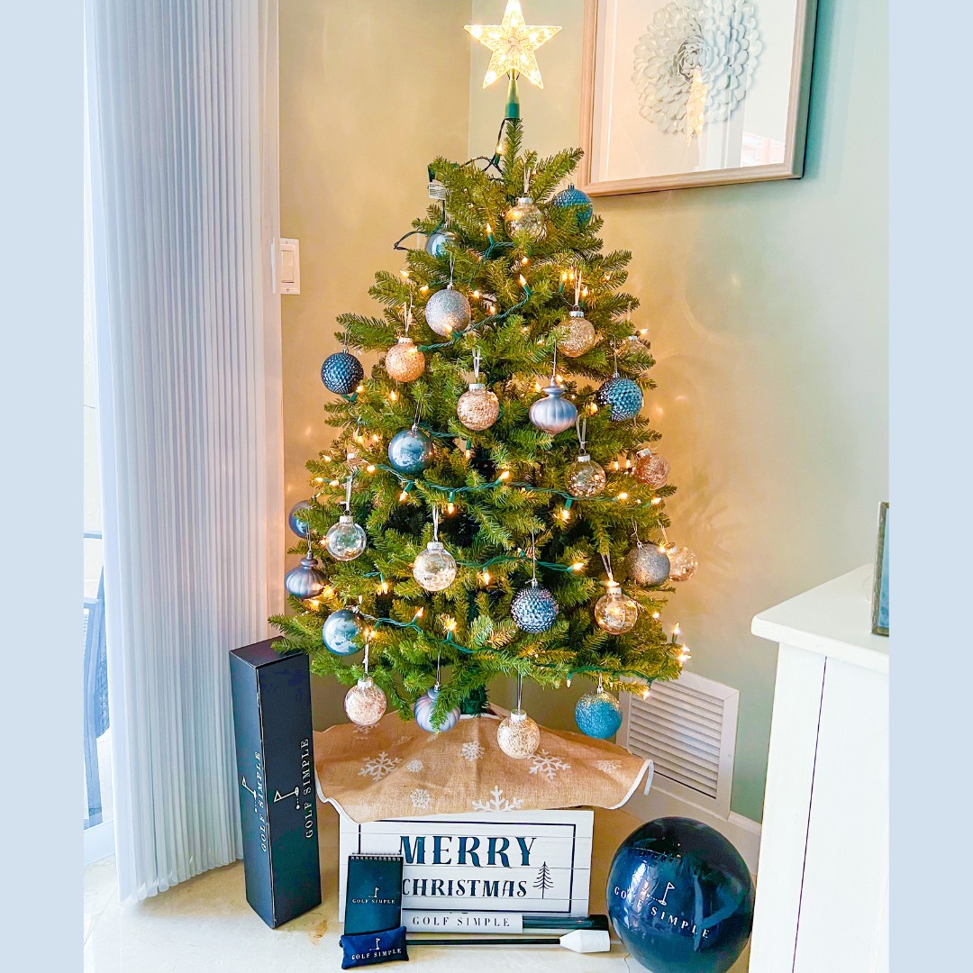 GolfSimple's tweet image. Need help filling up space under your Christmas tree this year? Fill it up with the top-rated golf training products! 
Use code: HOLIDAY30 for 30% off!
golfsimple.com