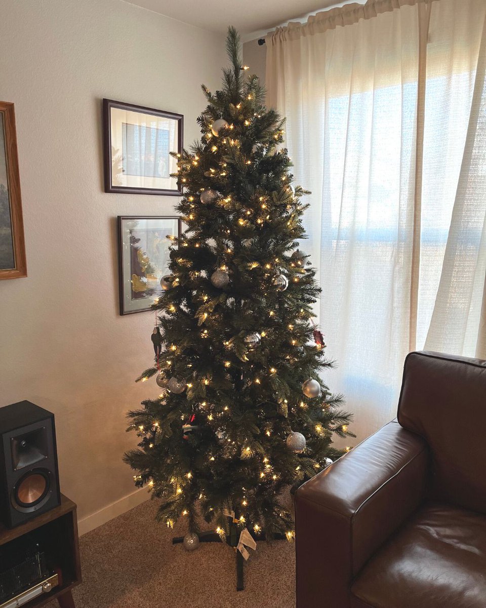 impressions_pro's tweet photo. It's beginning to look a lot like Christmas 🎶 https://t.co/SCfvTMls5P