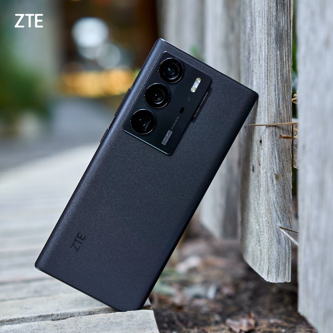 What's the best part of ZTE #Axon40Ultra?
Leave an emoji in the comments 👇

📱 Flawless Full-Screen
📸 Triple Camera System
🔋 24+ Hours Lasting Battery
⚡ Powerful Snapdragon8G1

#zte #axonseries #flagship #specs