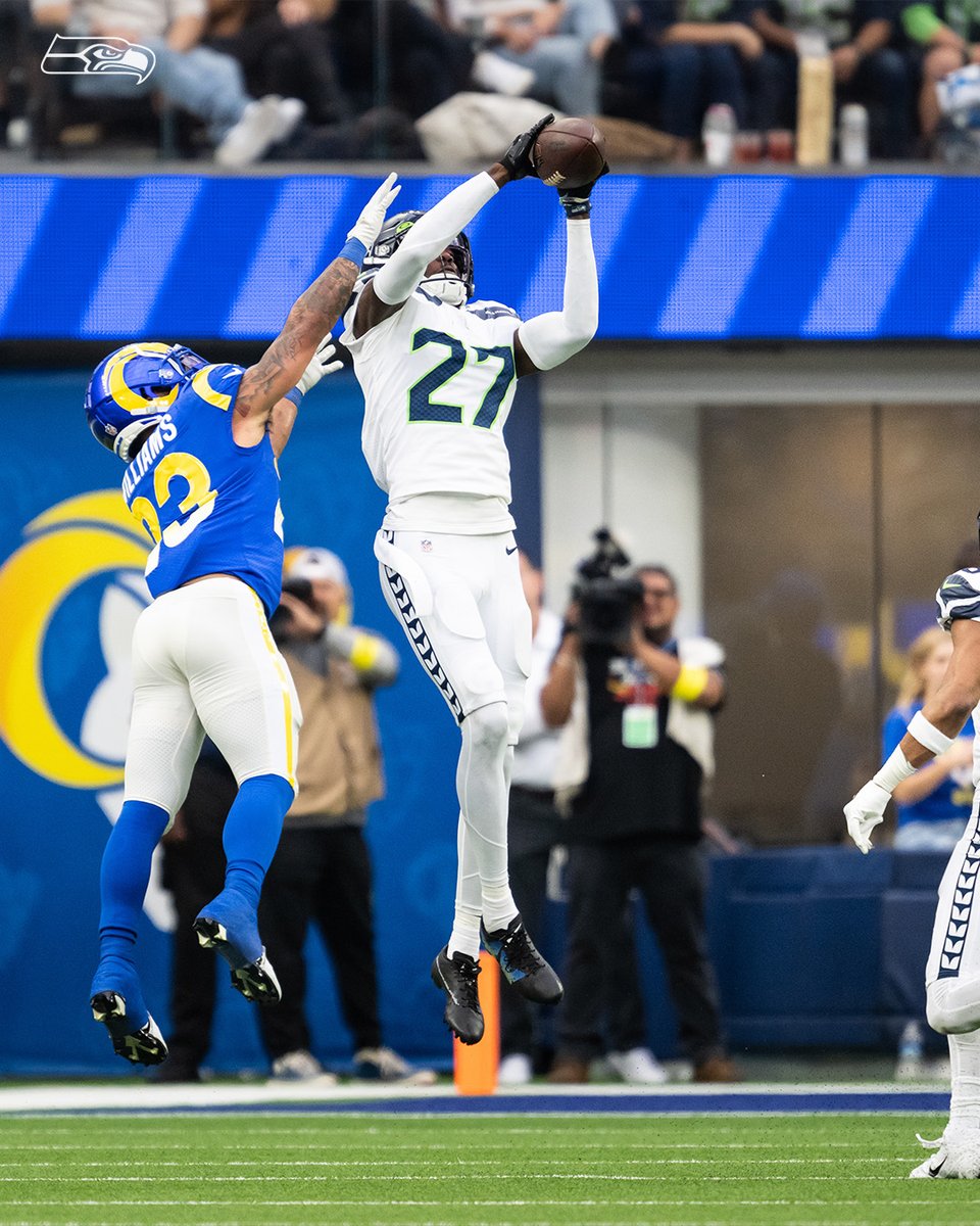 Rookie of the week nominated. 🤩 #ProBowlVote 

Vote for our guy <a href="/_Tariqwoolen/">Tariq Woolen</a>: shwks.com/athslm