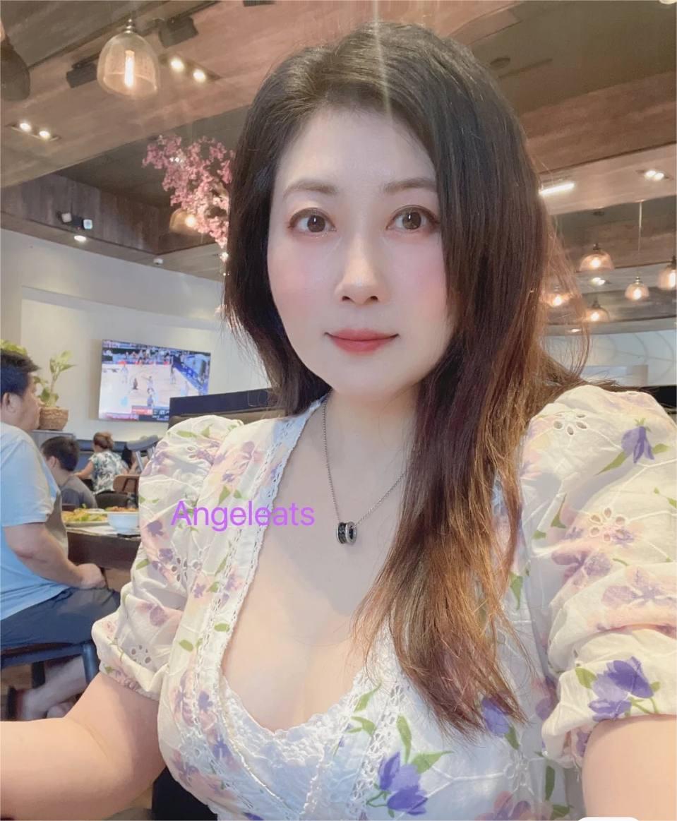 ruby_ruby1314's tweet image. I have wine, do you have a story?