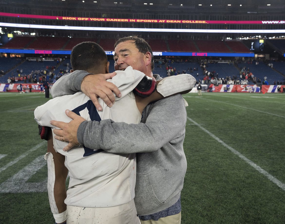 david_brownjr2's tweet photo. I would like to recognize and thank @sean02152 and @CoachTPhelps for coaching me these past 4 years at St. Mary’s. You both have shaped me into the best player i can be and i’m very grateful to have had the opportunity to play for you guys. Thank you @SMH_SpartansFB #StateChamps https://t.co/Wjo7FJ7SQm