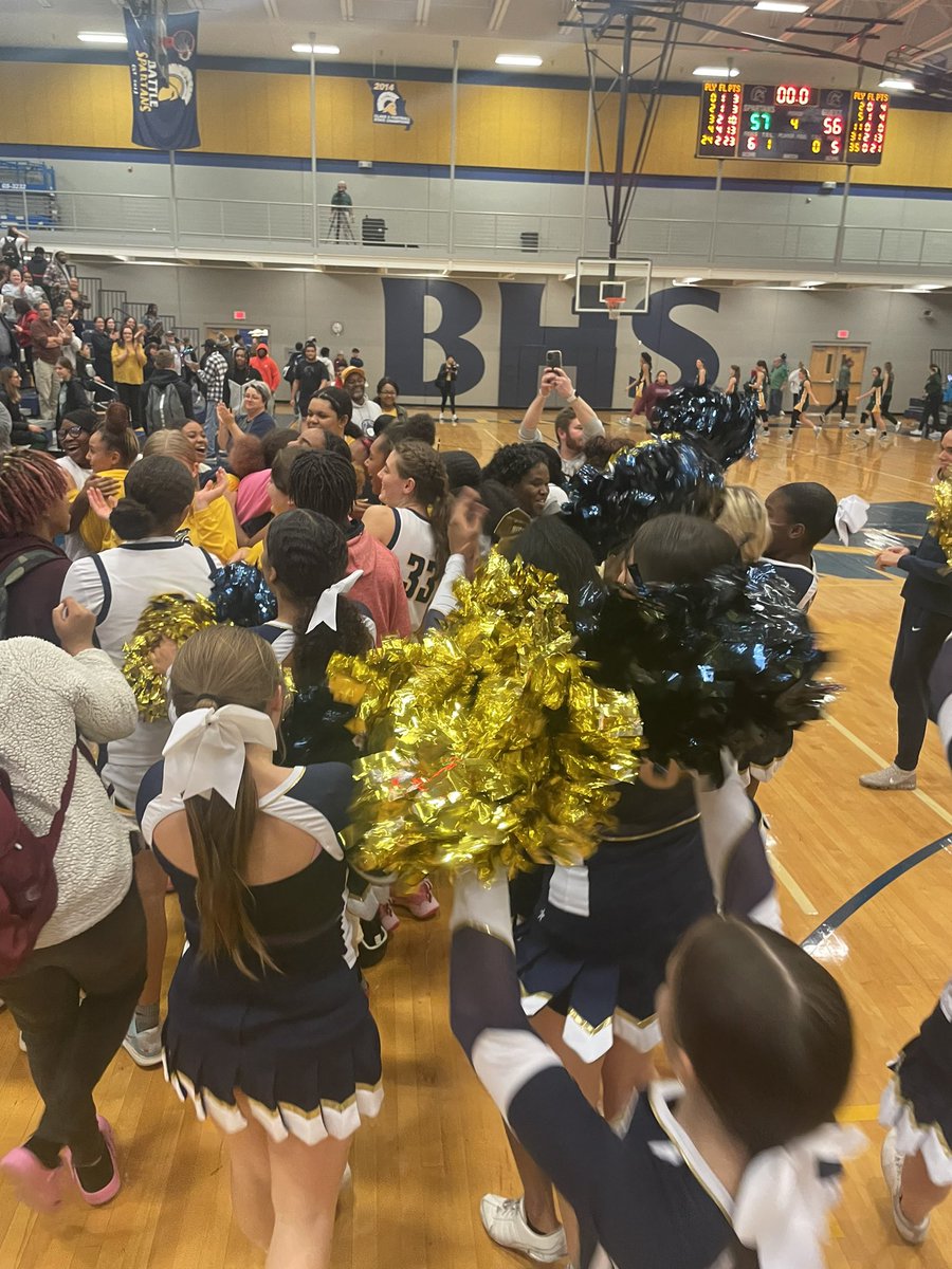 MrsAGalbreath's tweet photo. So proud of @GbbBattle and their win over a tough RB team! What a great night to be a @MurielBattleHS Spartan! #BattleBuilt #JustNeedOne https://t.co/CA2PxpuSIm