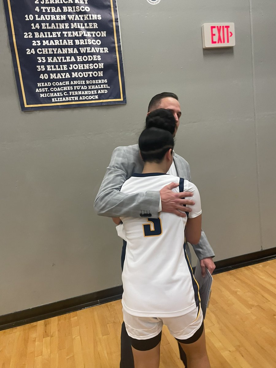 MrsAGalbreath's tweet photo. So proud of @GbbBattle and their win over a tough RB team! What a great night to be a @MurielBattleHS Spartan! #BattleBuilt #JustNeedOne https://t.co/CA2PxpuSIm