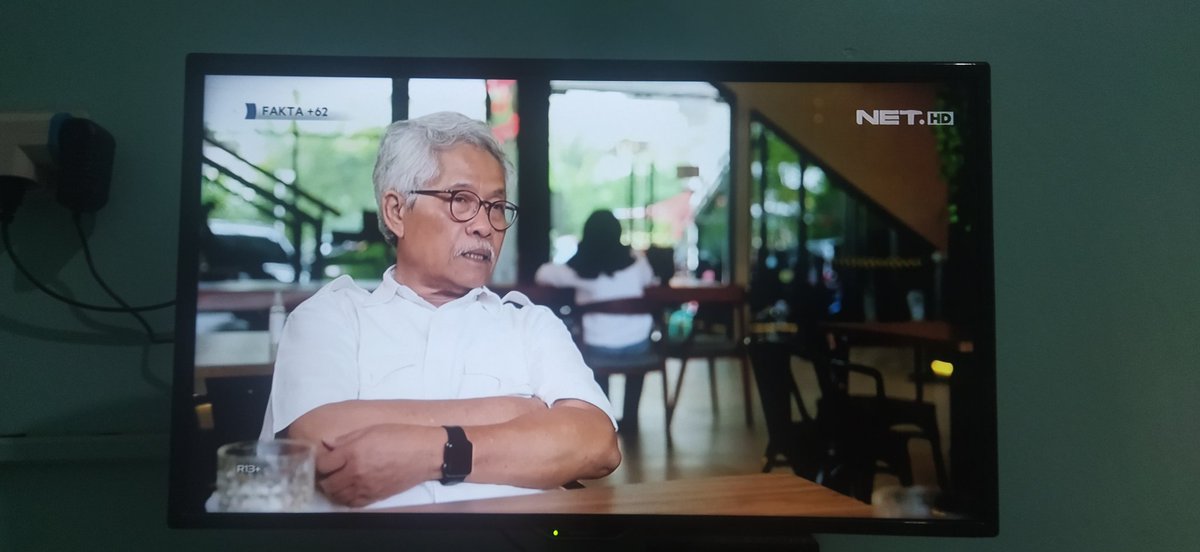 BrewokCoret's tweet photo. Pak Surono sampun njedul https://t.co/xsvESMuz9f