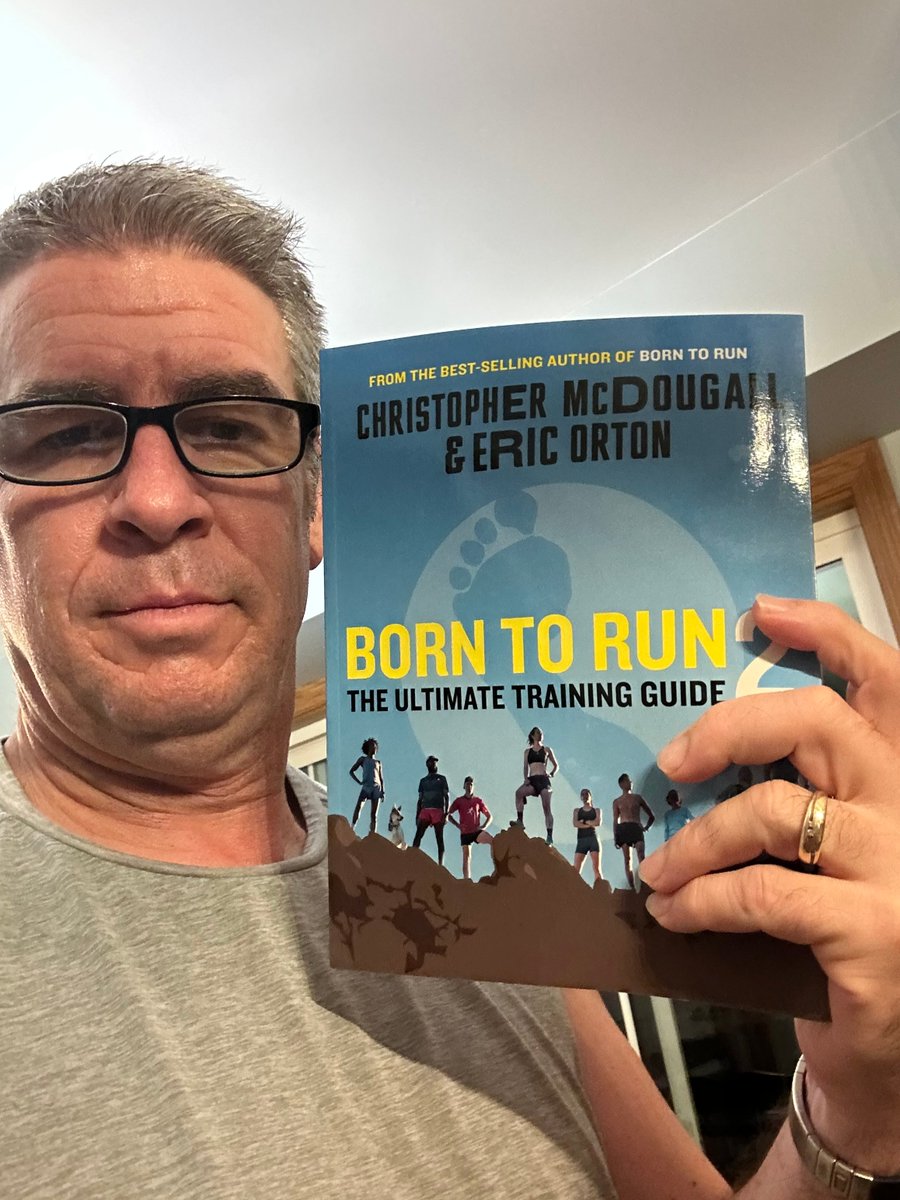 A little fun reading tonight as I dive into (and enjoy a beer) with Born to Run 2 by <a href="/ChrisMcDougall/">ChristopherMcDougall</a> <a href="/garf243/">brad.GARFinkel</a>