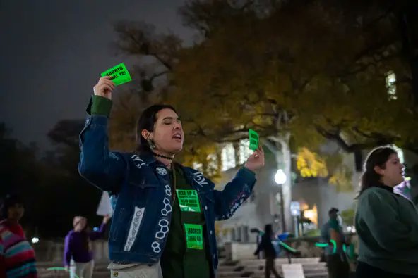 riseup4abortion's tweet photo. Great photos of @tx4abortion activists  on the UT Campus DRAG, along Guadalupe Street in Austin, Texas, Dec. 1, 2022 fighting for LEGAL ABORTION ON DEMAND &amp; WITHOUT APOLOGY NATIONWIDE!

find more 📸here by @sara_diggins  https://t.co/zOBYzTPPHf
#GREEN4ABORTION #IranRevolution https://t.co/J5RxVJsWyt