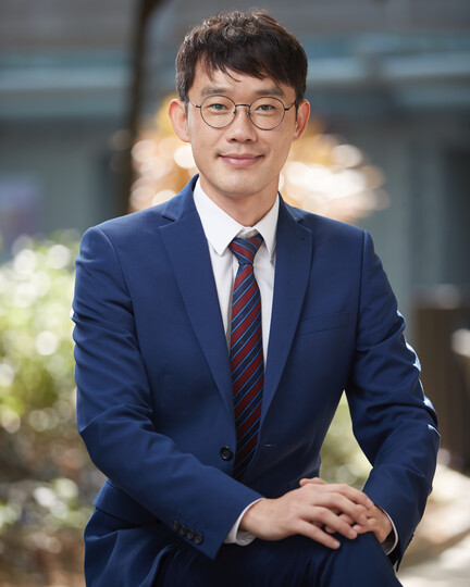 We are delighted to welcome Dr. <a href="/JayJJLee/">Jay Lee</a> to the #GQNR Editorial Board. Dr. Lee is the Founding Chair of the Asia-Pacific Qualitative Health Research Network (AQUHN) and a faculty member in the School of Nursing, University of Hong Kong <a href="/hku_son/">HKU Nursing</a>