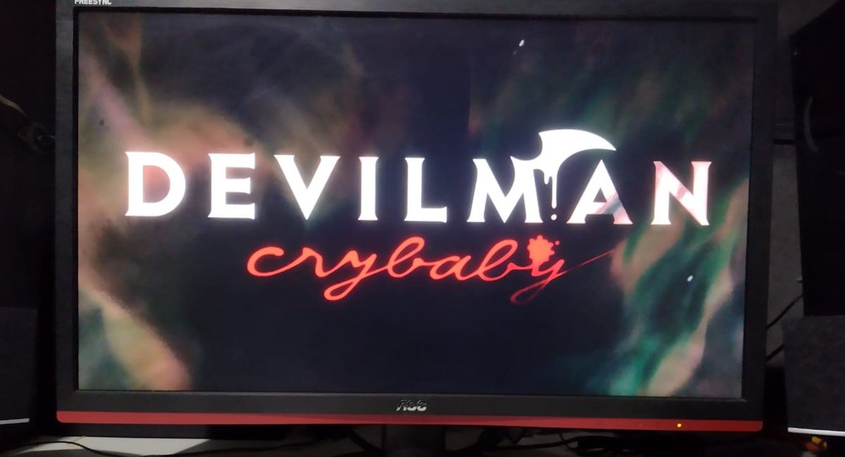 Jojo_queenB's tweet image. Que porra foi essa que acabei de assistir?! 😐🤨