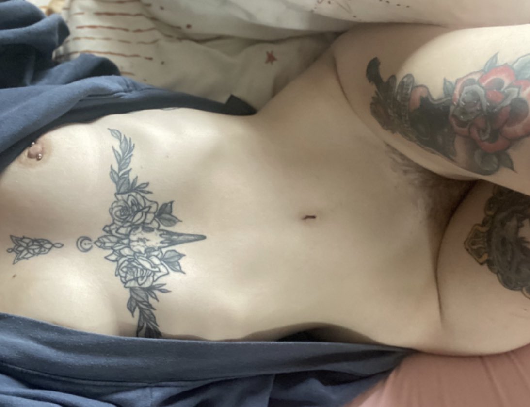 AJ04_bi's tweet photo. Where are all the fun, interesting perverts tonight??? Ask me stuff! Gimme attention 😇

#nude #horny #cumtribute #cocktribute #cum #nolimits #exposed #nsfwtwt #nsfw #porn #slut #teen #whore #altgirl #masturbating https://t.co/PwCAgVe9jv