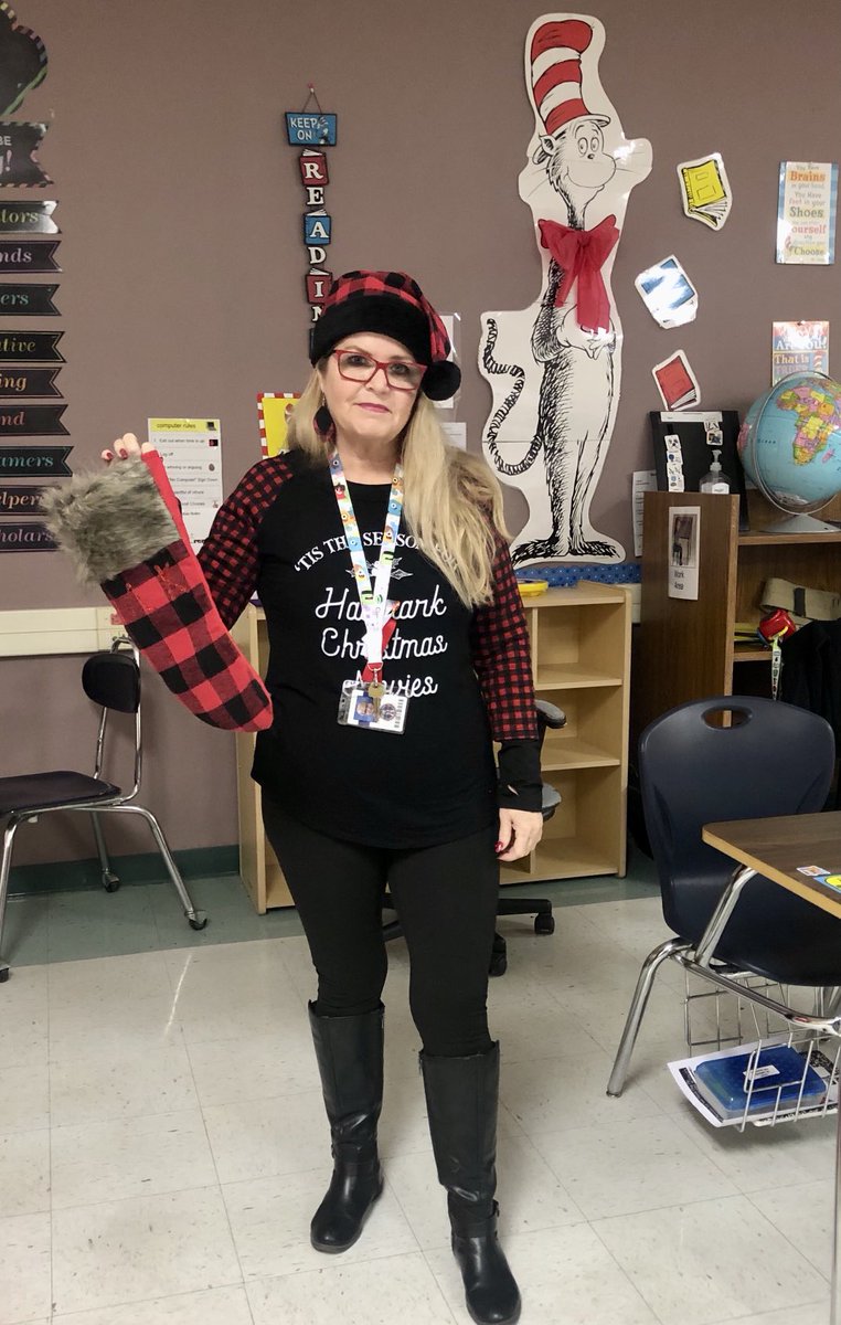 sheree42707426's tweet photo. #SkyhawkPride #MedinasHeroes #StockingDay #12DaysofChristmas https://t.co/0koGz7LIcT