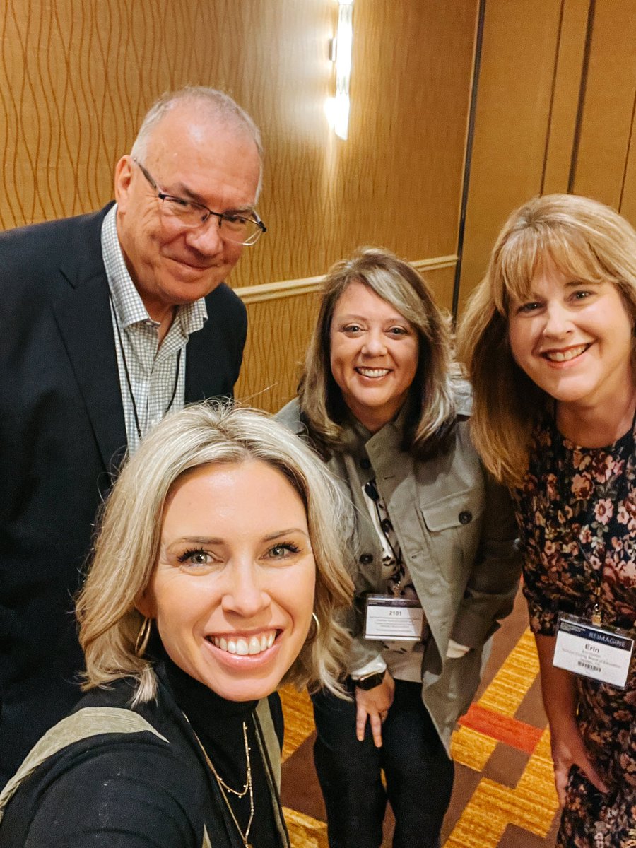 Thank you, <a href="/jimknight99/">Jim Knight 🇺🇦</a> for the selfie! You made our hearts happy. <a href="/KarenMedana/">Karen Medana</a> <a href="/ErinHutton7/">Erin Hutton</a>