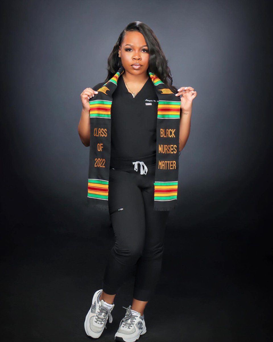 aisyaladenae's tweet photo. officially one week until I receive my BSN🩺💗 https://t.co/c5RKwkQNNa