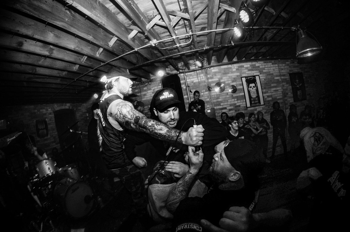 <a href="/DBloc_hardcore/">D Bloc</a> at sweat fest 2022