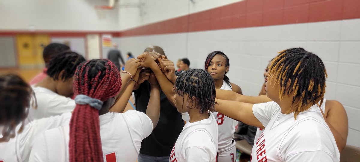 Congratulations to the Legal Prep Lady Wildcats on their 30-11 home win tonight.  <a href="/arogersgball/">Andre Rogers</a>