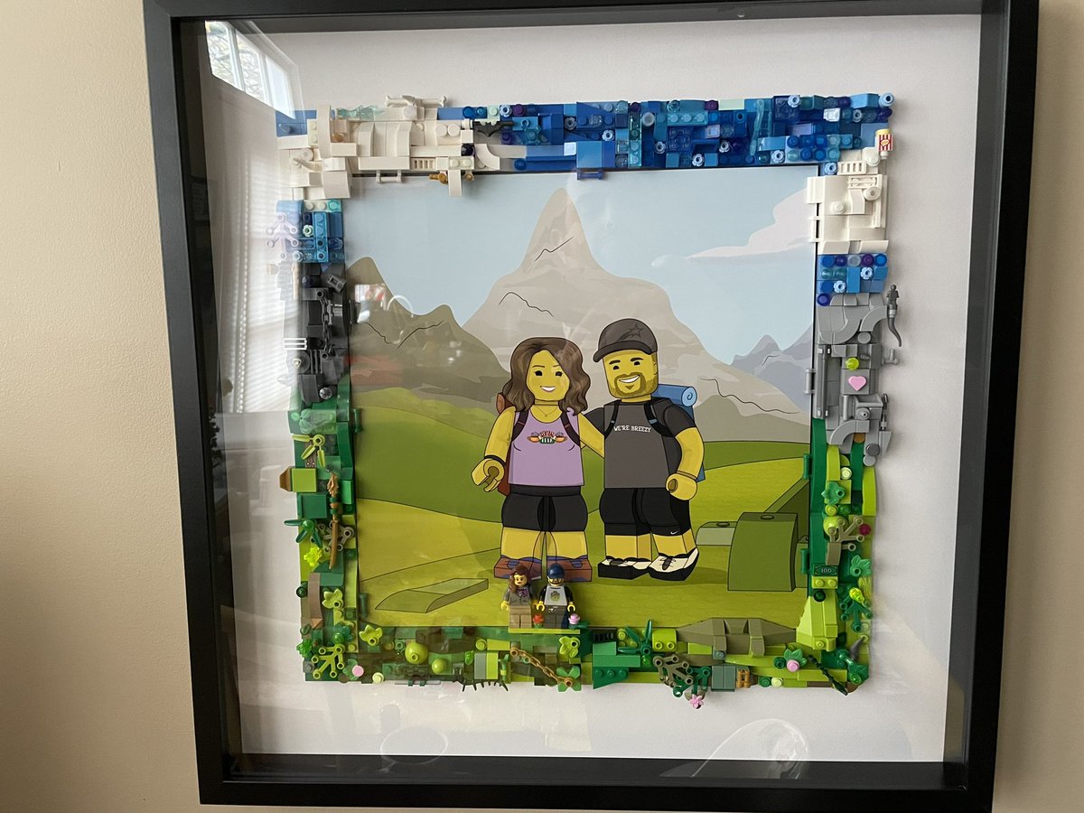 THEjuiceWAYNE's tweet photo. Hung this on the wall today. I didn’t do the fraying, but added the Lego and frame. @lego #lego #pasttime  #brickset #brickfan #brickfilm #funny #brick #minifig #brickfans #creative #art #bricknetwork #toy #build #minifigures #cool #creation #starwars #fun #awesome https://t.co/bqlZqGk7gY