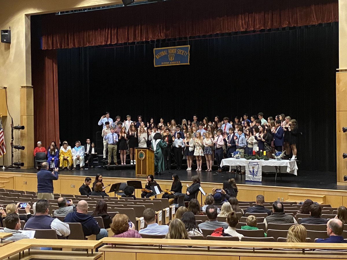 Congrats to OA's newest members of the National Honors Society 🕯️📚Very proud of your achievements