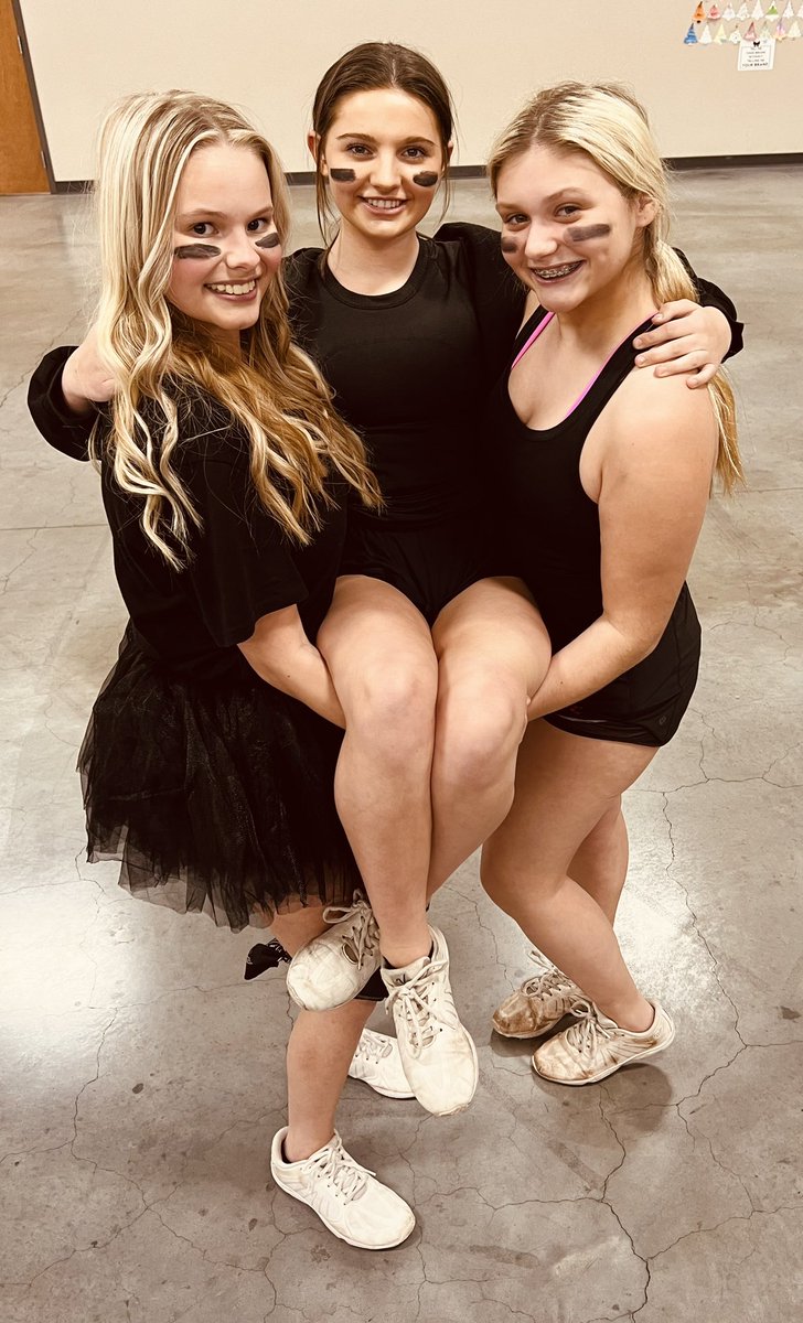 DCC THEME NIGHT - Black Out!💙🎉