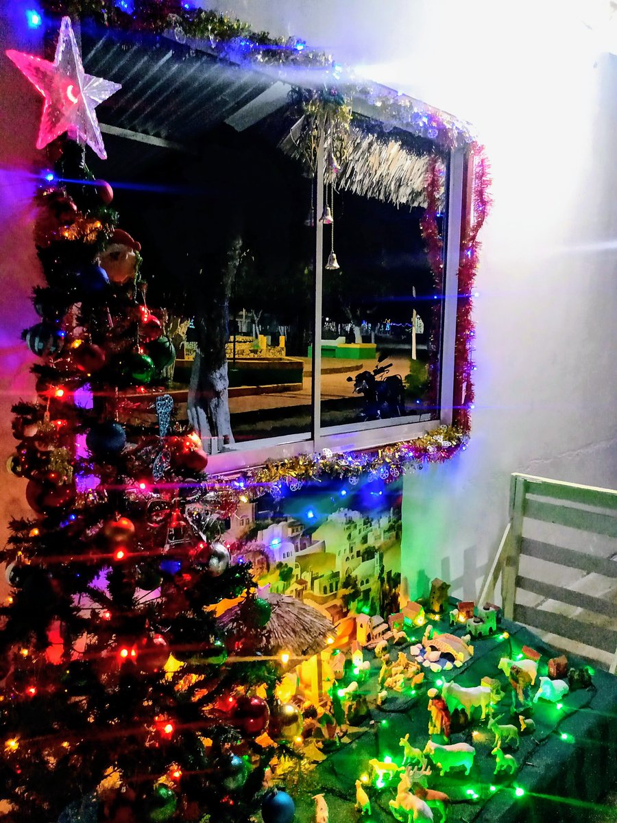 gerpaezm's tweet photo. #ElCarito EN NAVIDAD 2022
II Concurso El Barrió más Bonito
Organiza: Wilson Conde JR
El Carito Carito, Sector Centro
FotosGermanPaez @colombia_hist
@AdrianaLucia @Jorgenegretelpz
@orlandobenitezm @JulioEliasVidal
@AntonioJCorreaJ @ErasmoZB https://t.co/JQaJvRMb7l
