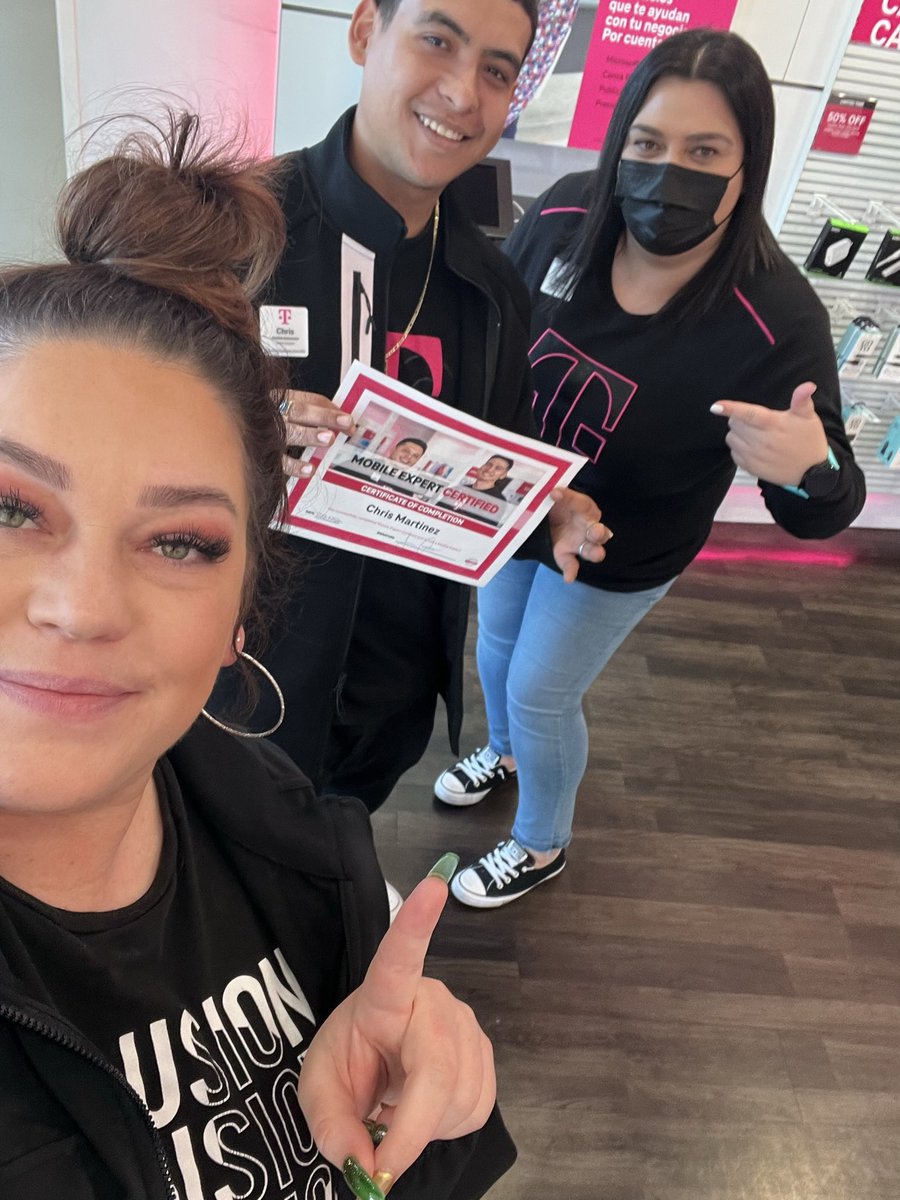 Ashley Phelan tweet media