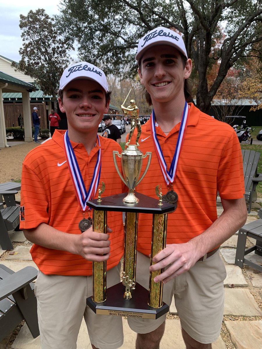 wakeland_golf's tweet photo. @#whsgolf boys won their final tourney of the fall at the Liberty HS hosted match at Twin Oaks. Sr Chris Taylor fired his career low 68, winning the tournament handily. So. Hunter Beasley took 3rd, 76. ##allin #11-0 https://t.co/ySAWvYK2DE