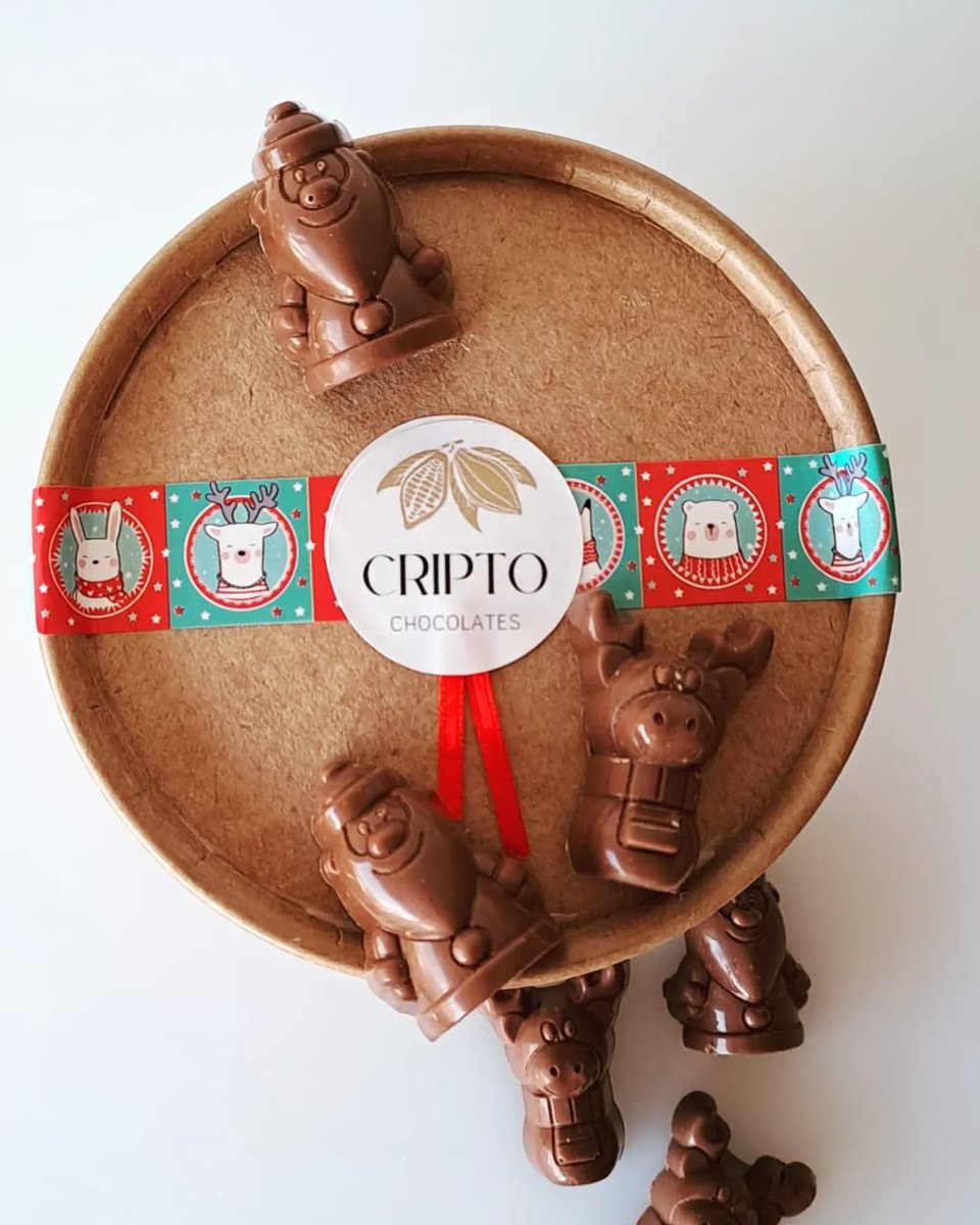 criptochocolate's tweet photo. Nuestros boxes celebración disponibles en tamaño mini! Las fotos lo dicen todo 🤩💣 #Criptomonedas #cripto https://t.co/P12XuIHV6q