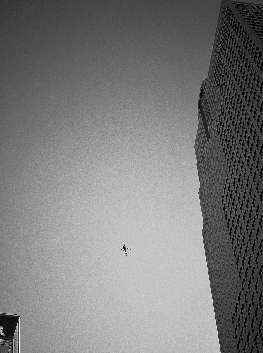 StreetScotty's tweet photo. #StreetPhotographyTribe #StreetHunters  #thestreetphotographyhub  #Streetleaks #CityGrammers #streetsincanada  #urbanstreetphotogallery #blackandwhitephotography  #streetphotographersinternational #ricohgr2 https://t.co/ABfaBYNxri