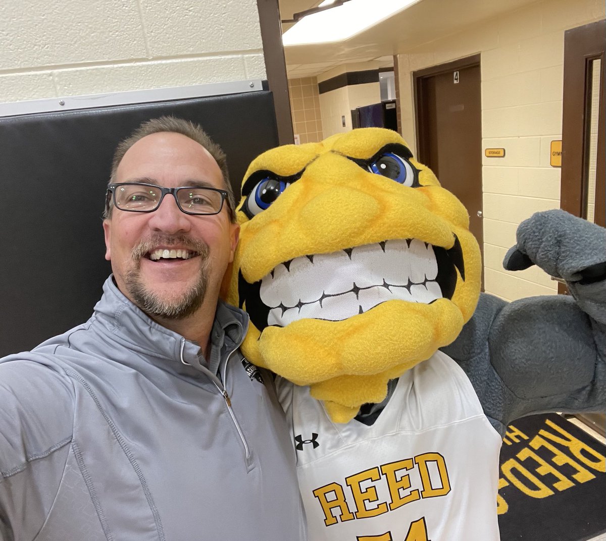 Cosmo the Comet 💫 is back for hoops 🏀 season. Go Comets! #cometpride ⁦<a href="/RCFANSECTION/">RC FAN SECTION</a>⁩