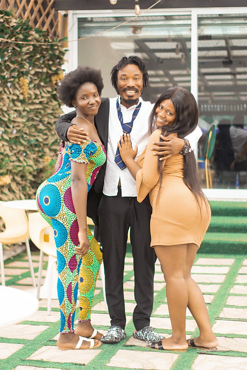 fatherankrah's tweet photo. We're here too. Let's have fun together, beautiful people☺😍 https://t.co/sJk1NETu61