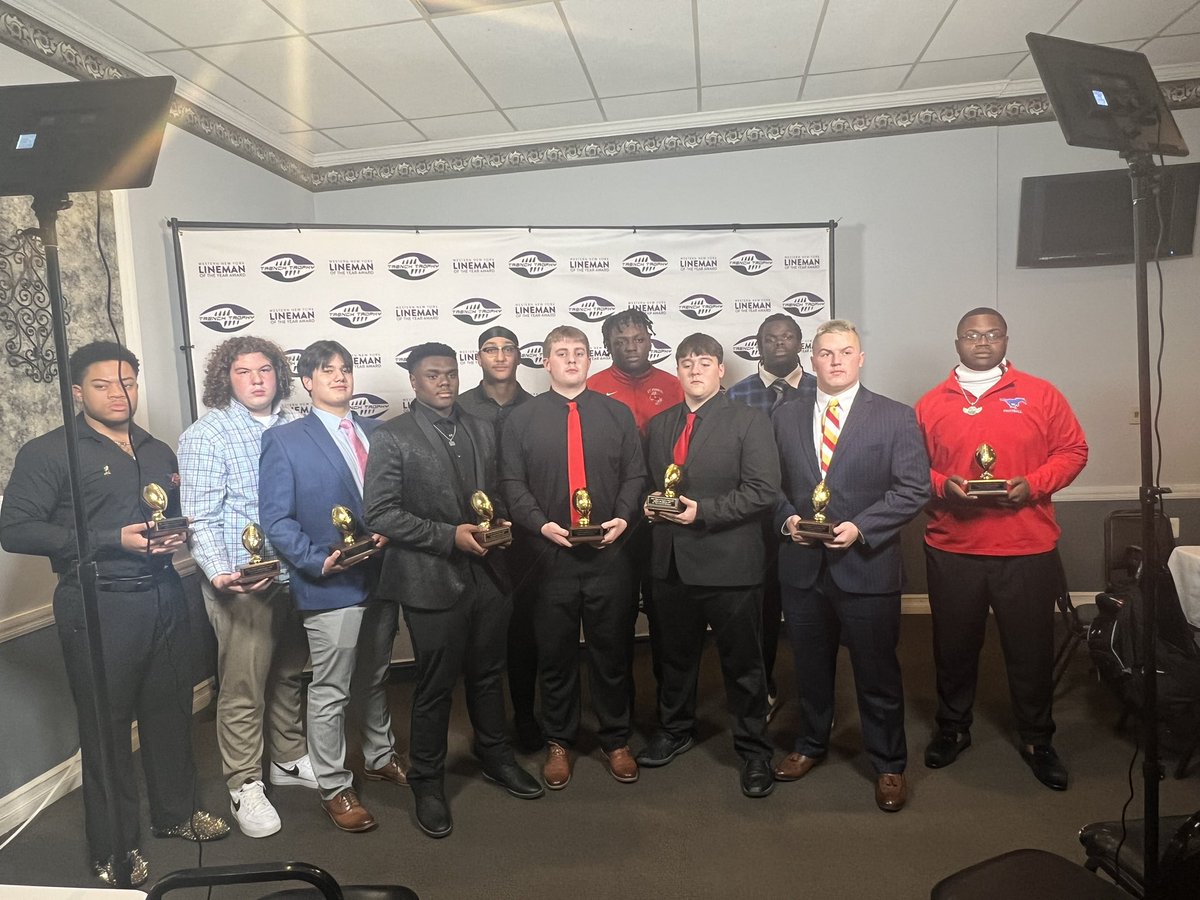 The 2022 Trench Trophy Hall of Fame inductees.