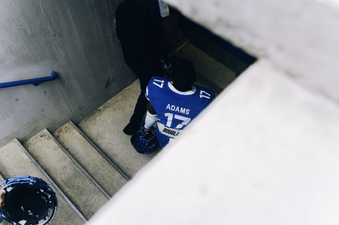 Kazarius ✞ tweet media