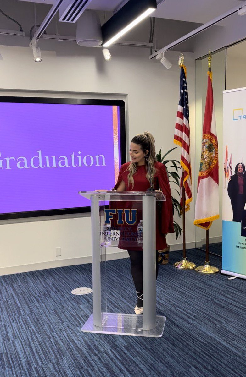 RepJenniffer's tweet photo. Congratulations Angela Puma on your graduation today! I'm proud to be a Congressional board member of @TheCHLI and have to opportunity to host many great students as interns in my office. Thank you, Angela! https://t.co/RwJYpdgf8X