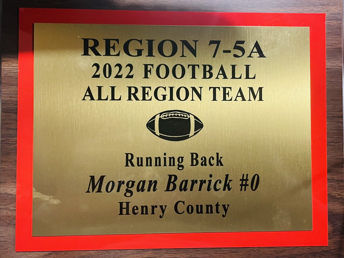 Completing out the Senior Season <a href="/MorganBarrick0/">Morgan-Lee Barrick</a> was named to the Region 7-5A All Region Team.  Such a big honor for such a successful season. Cant wait to see what the future brings for you. <a href="/counce20/">Coach Counce</a> <a href="/HCPatriotsFB/">Henry County Football</a> @masonrobinsonAP <a href="/coachrichduncan/">Rich Duncan</a> <a href="/BU_FootballTN/">Bethel University Football (TN)</a> <a href="/racersfootball/">Murray State Football</a>