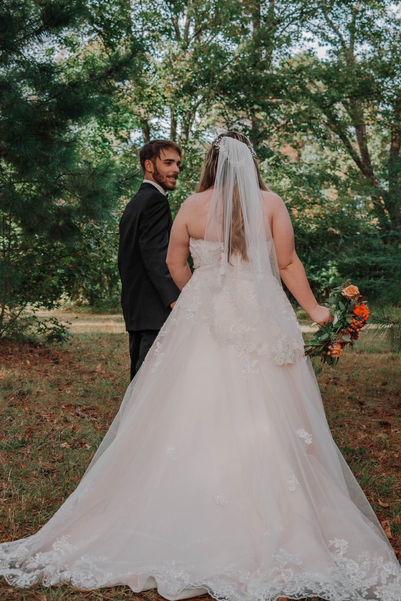 beks0729's tweet photo. Some sneak peaks of our wedding photos and I could not be more happier 🥹 @xoRapture https://t.co/fIcG9LnGsN