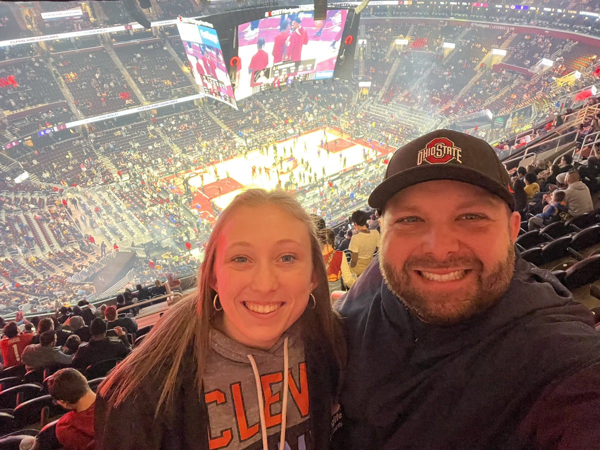 danbender4's tweet image. First Cavs game with my daughter! Let’s Go Cavs! #LetEmKnow #sabbatical