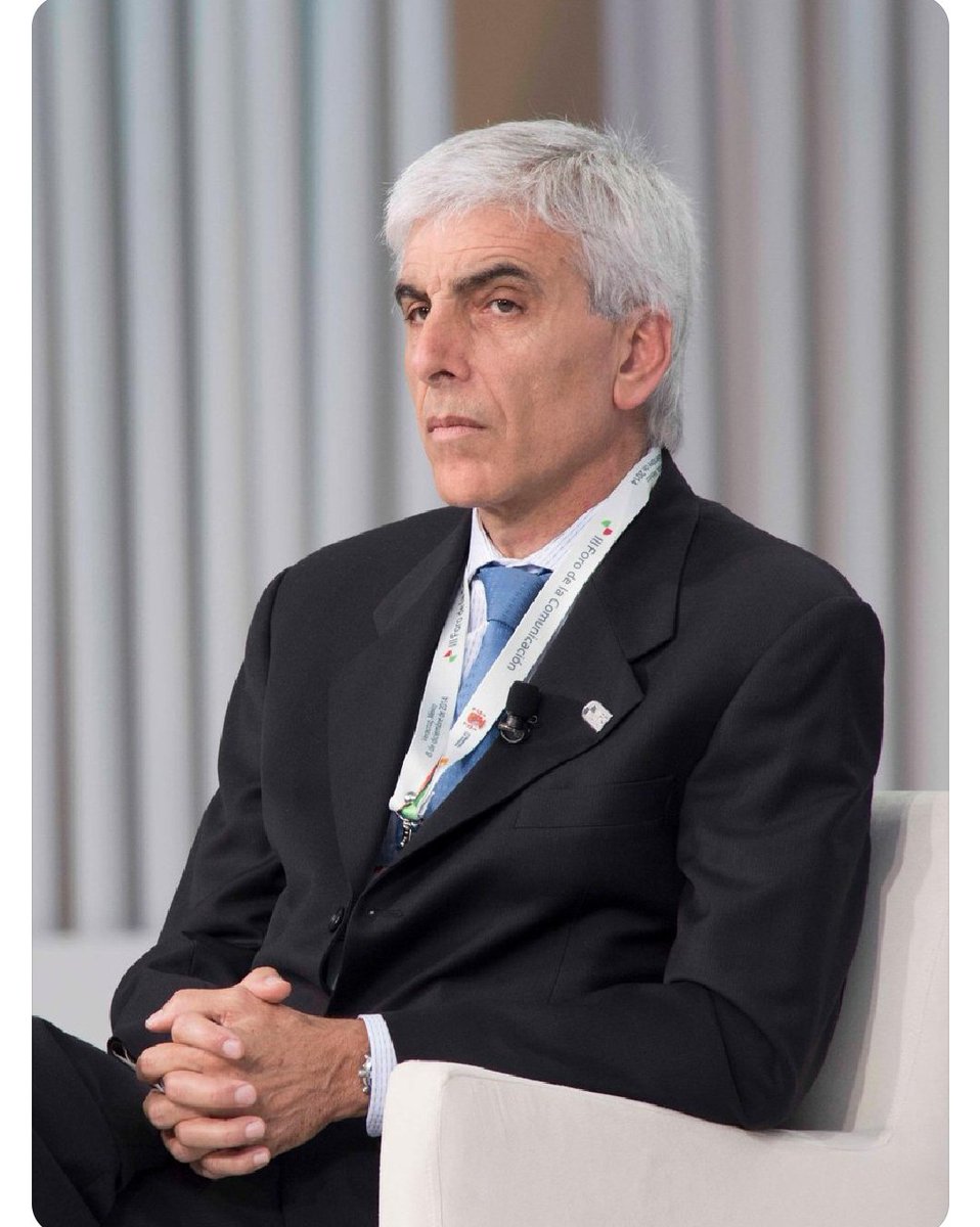 sergiopeinador's tweet image. .

Este sr es Jorge Rendo operador oficial todoterreno de Magnetto y del grupo Clarín.  Así lo dijo CRISTINA hoy
Le damos RT así todos tiene el agrado de conocerle la cara?

.