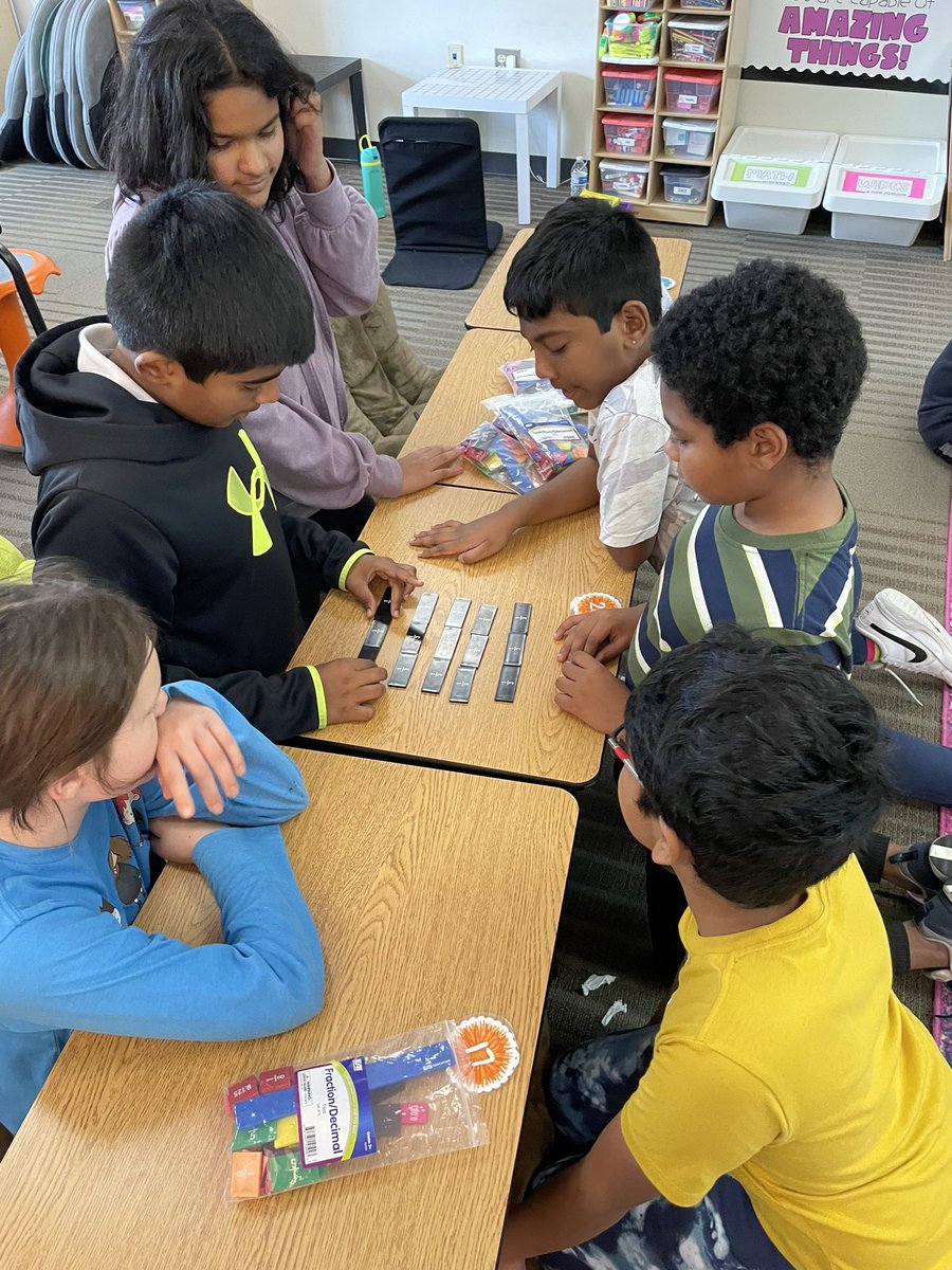 M R S . C O X tweet media