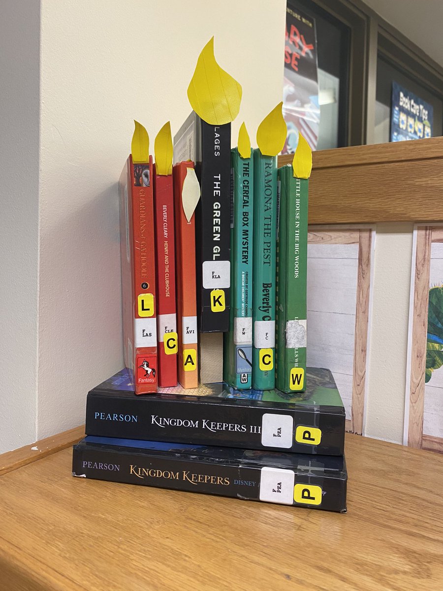 mslaurasays's tweet photo. Wonderful night at the @CommackRoadPTA meeting! Winter Family Fun Night, Blue Jeans Ball and Color Run ahead! @j_cameronjr spoke about Common Sense Media. Toy Drive continues! Cool Library book display for Christmas, Kwanzaa and Hanukkah! #IslipPride #IslipRising #BOETrustee https://t.co/bnJcLsd10W
